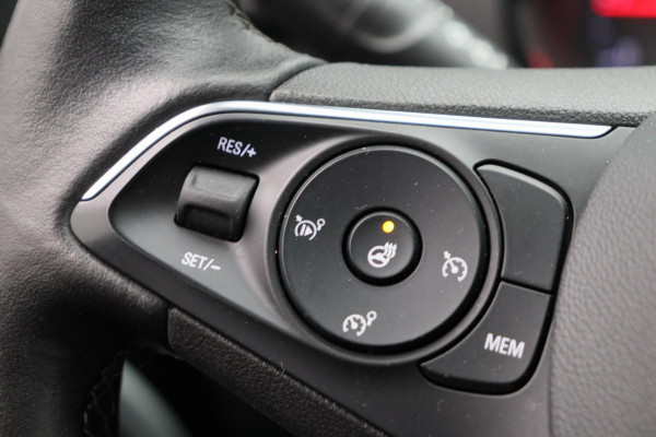 Opel Crossland X 1.2 Turbo Innovation Stoel&Stuur Verwarming Navigatie Trekhaak