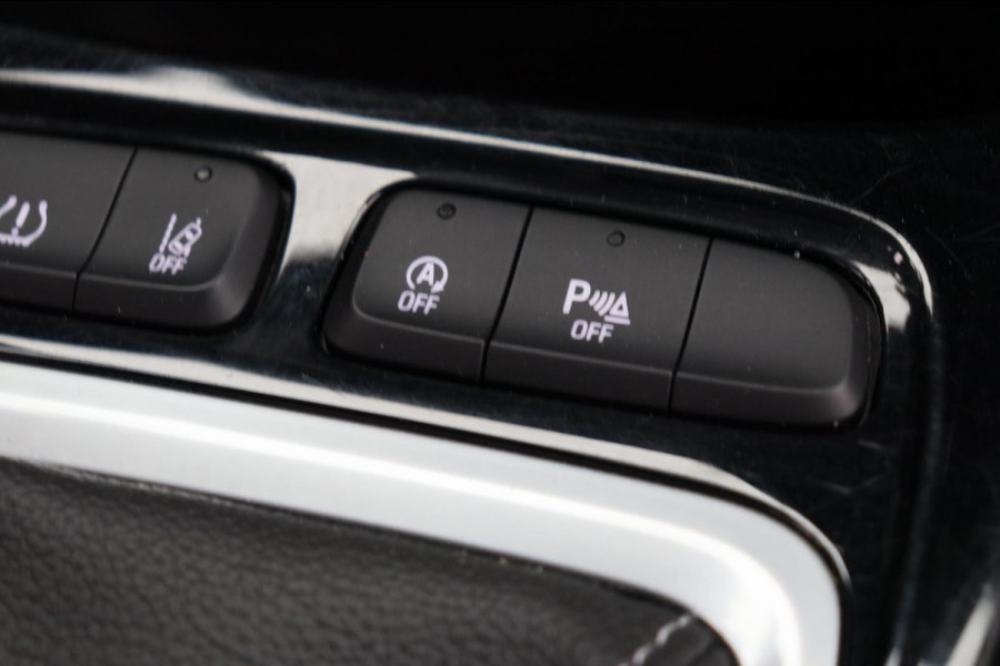 Opel Crossland X 1.2 Turbo Innovation Stoel&Stuur Verwarming Navigatie Trekhaak