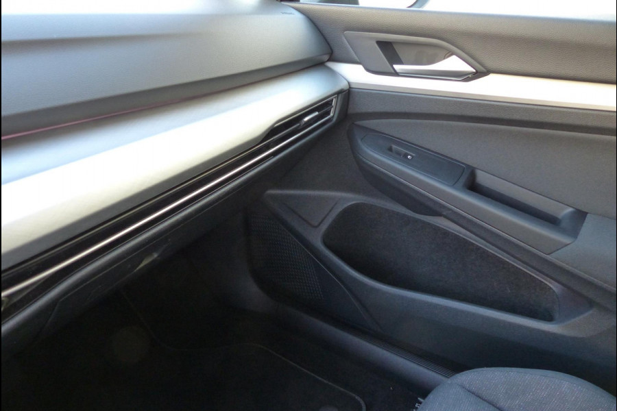 Volkswagen GOLF Variant 1.0 TSI 110pk Navi Clima Full Led Virtual Cockpit Keyless start Carplay