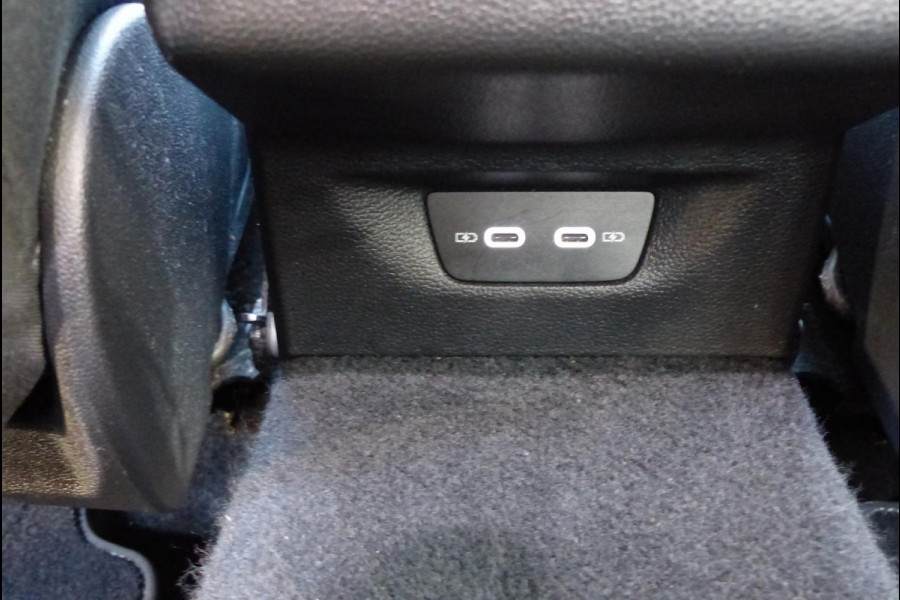 Volkswagen GOLF Variant 1.0 TSI 110pk Navi Clima Full Led Virtual Cockpit Keyless start Carplay