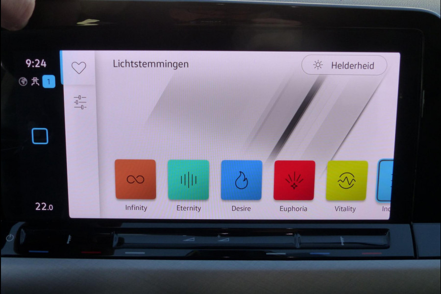 Volkswagen GOLF Variant 1.0 TSI 110pk Navi Clima Full Led Virtual Cockpit Keyless start Carplay