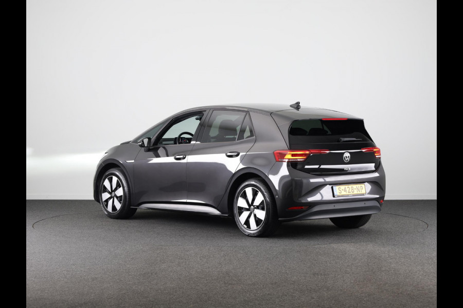 Volkswagen ID.3 Pro Edition 58 kWh 204 pk | Navigatie | Parkeersensoren (Park assist) | Achteruitrijcamera | Stoelverwarming |