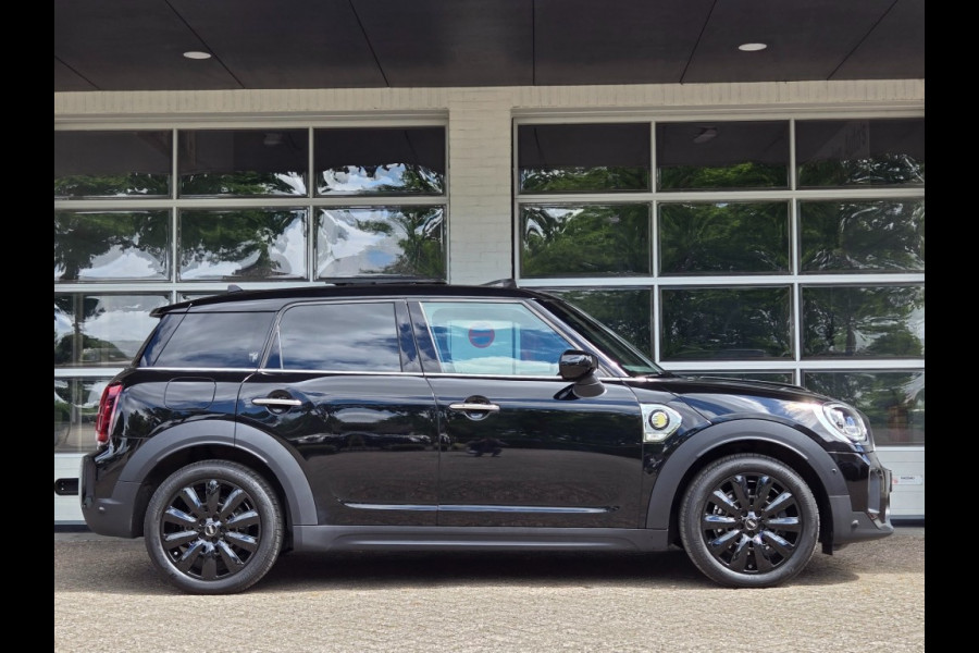 MINI Countryman 2.0 CO.S E ALL4 Yours I PANORAMA I LEDER I CAMERA I KEY LESS I
