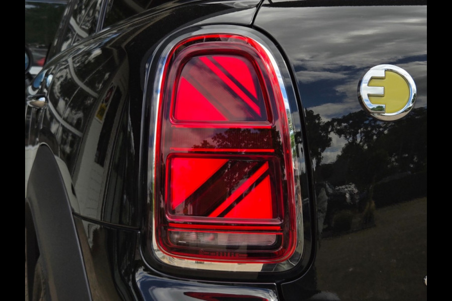 MINI Countryman 2.0 CO.S E ALL4 Yours I PANORAMA I LEDER I CAMERA I KEY LESS I