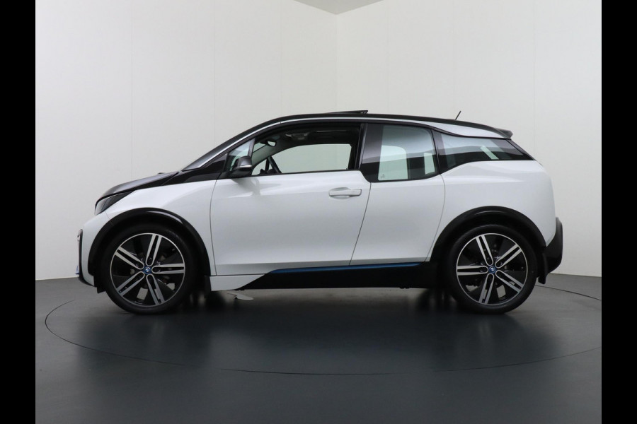 BMW i3 Basis iPerformance 94Ah 33 kWh PANO | CAMERA | RIJKLAARPRIJS INCL. 12 MND. BOVAGGARANTIE