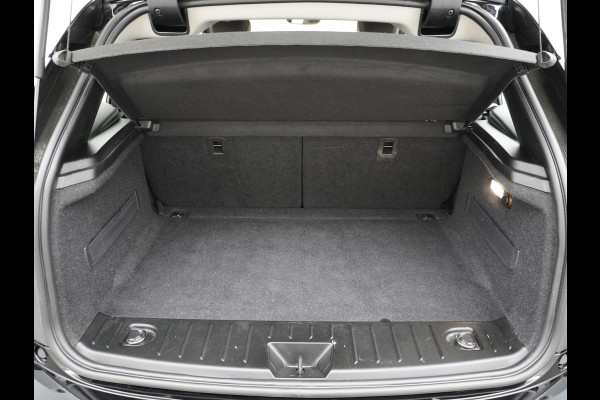 BMW i3 Basis iPerformance 94Ah 33 kWh PANO | CAMERA | RIJKLAARPRIJS INCL. 12 MND. BOVAGGARANTIE