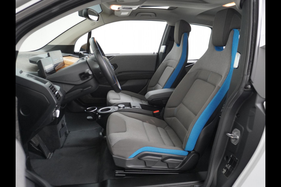 BMW i3 Basis iPerformance 94Ah 33 kWh PANO | CAMERA | RIJKLAARPRIJS INCL. 12 MND. BOVAGGARANTIE
