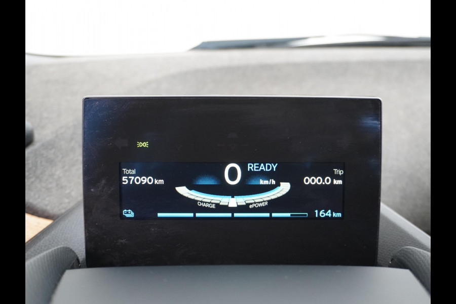 BMW i3 Basis iPerformance 94Ah 33 kWh PANO | CAMERA | RIJKLAARPRIJS INCL. 12 MND. BOVAGGARANTIE
