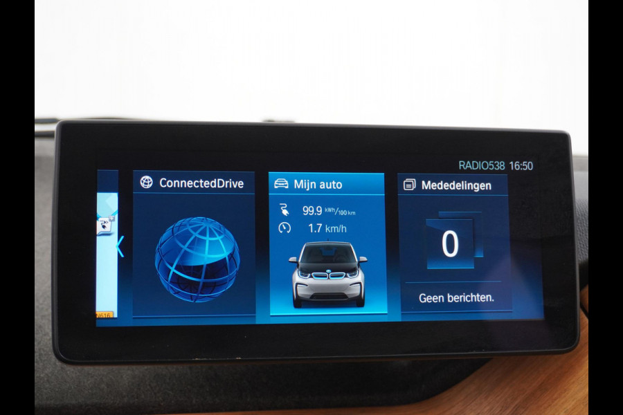 BMW i3 Basis iPerformance 94Ah 33 kWh PANO | CAMERA | RIJKLAARPRIJS INCL. 12 MND. BOVAGGARANTIE