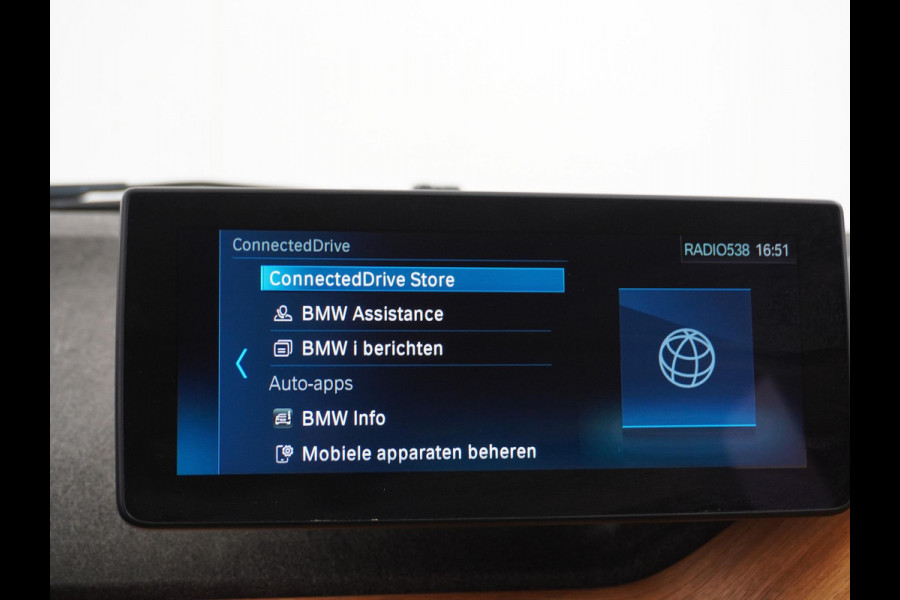 BMW i3 Basis iPerformance 94Ah 33 kWh PANO | CAMERA | RIJKLAARPRIJS INCL. 12 MND. BOVAGGARANTIE