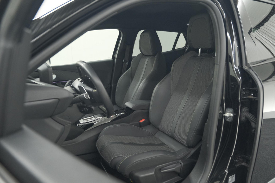 Peugeot 2008 PureTech 130 EAT8 GT | Camera | Apple Carplay | Parkeersensoren