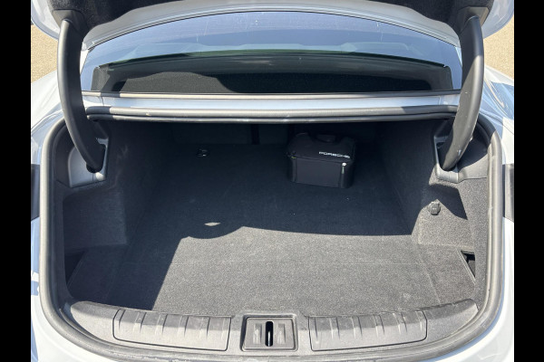 Porsche Taycan Performance 84 kWh ORIG. NL. NAP KM. | MEMORY SEAT | SPORT CHRONO