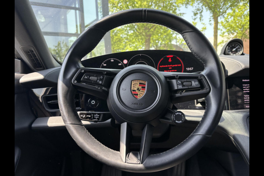Porsche Taycan Performance 84 kWh ORIG. NL. NAP KM. | MEMORY SEAT | SPORT CHRONO