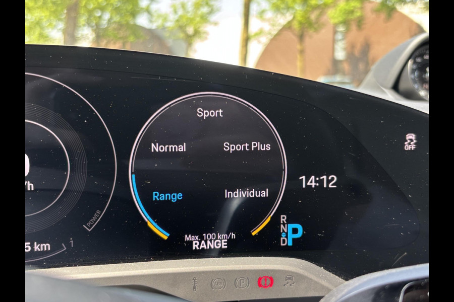 Porsche Taycan Performance 84 kWh ORIG. NL. NAP KM. | MEMORY SEAT | SPORT CHRONO
