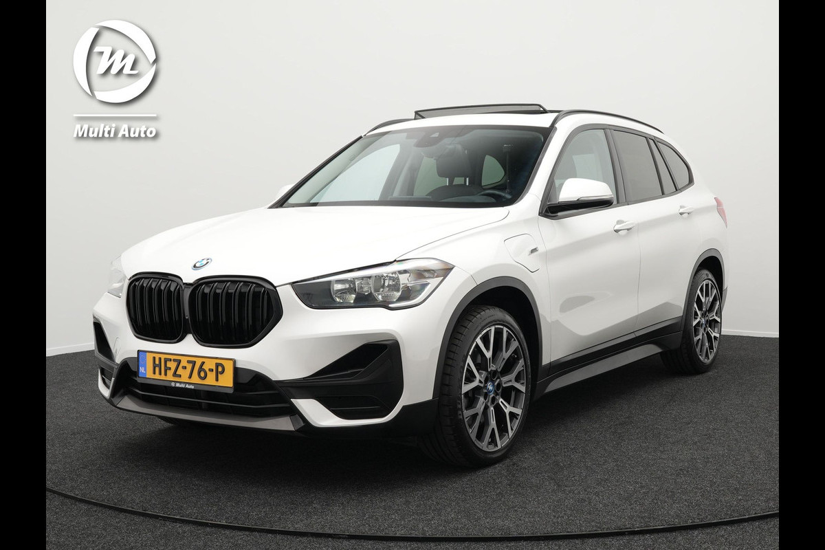 BMW X1 xDrive25e Sportline Plug in Hybrid PHEV | Panodak | Apple Carplay | 19"L.M | Lederen Sportstoelen | DAB | Harman Kardon | Head Up | Stuurverwarming | BMW X1 xDrive25e Sportline Plug in Hybrid PHEV | Panodak | Apple Carplay | 19"L.M | Lederen Sportstoelen | DAB | Harman Kardon | Head Up | Stuurverwarming |