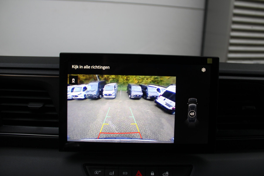 Renault Master T35 2.0 dCi 170pk L2H2 Extra - Navigatie - Camera - 270 gr deuren - Parkeersensoren - Draadloos laden - Rijklaar
