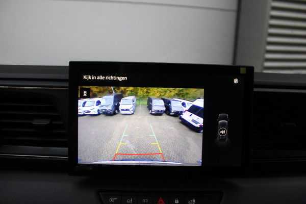 Renault Master T35 2.0 dCi 170pk L2H2 Extra - Navigatie - Camera - 270 gr deuren - Parkeersensoren - Draadloos laden - Rijklaar