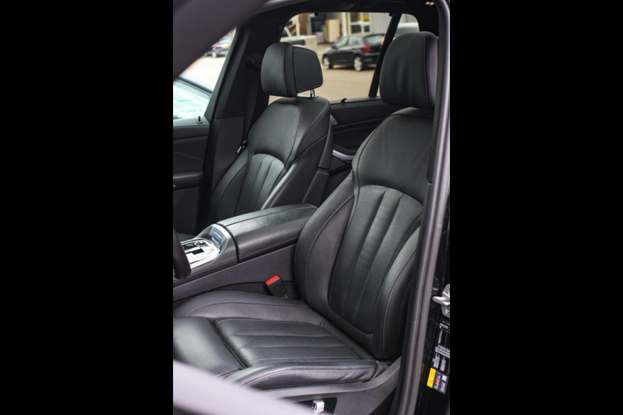 BMW X5 XDrive45e M-Sport *Skylounge*H/K*4-Wiel besturing*Soft-Close*