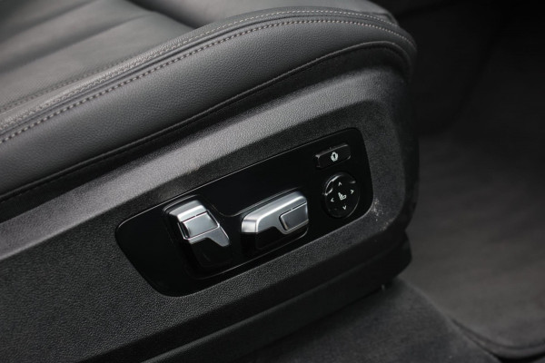 BMW X5 XDrive45e M-Sport *Skylounge*H/K*4-Wiel besturing*Soft-Close*
