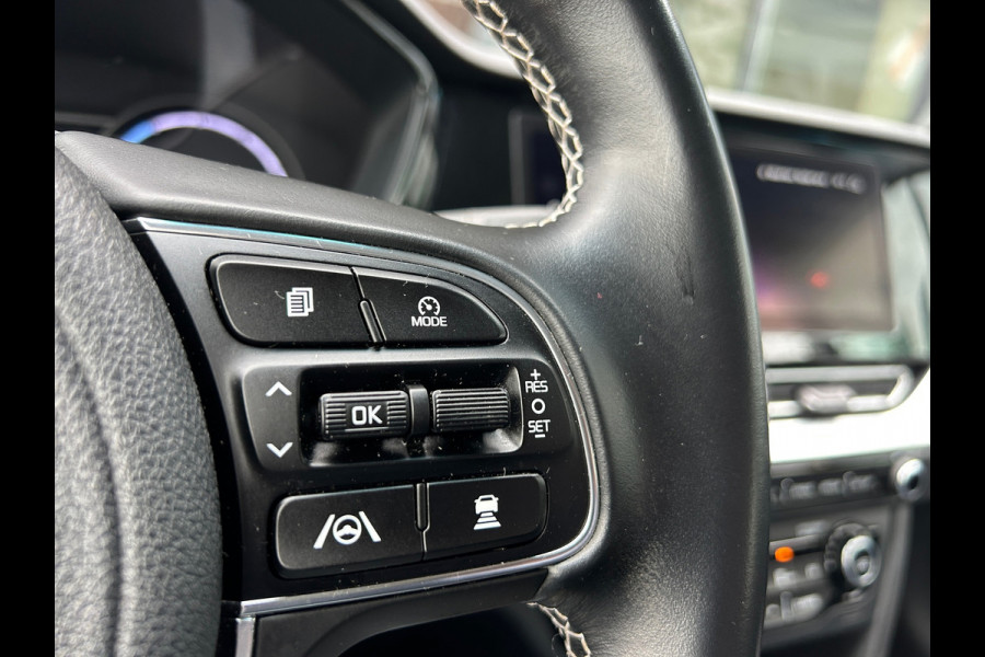 Kia e-Niro DynamicLine 64 kWh 100% SOH 3-Fase Dealer Onderhouden 1e Eigenaar Rijklaarprijs!