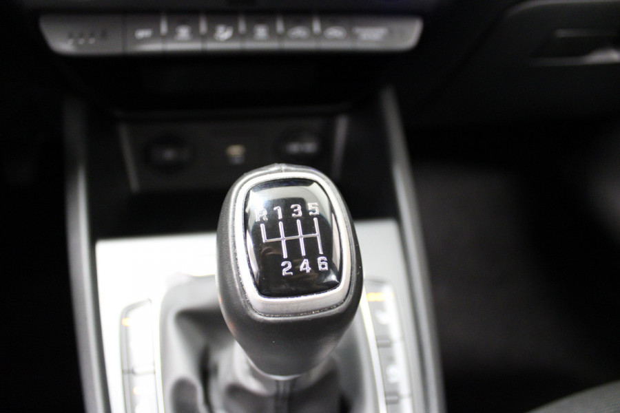 Hyundai Kona 1.0 T-GDI Edition 30 Winterpakket|Camera|Carplay|Trekhaak