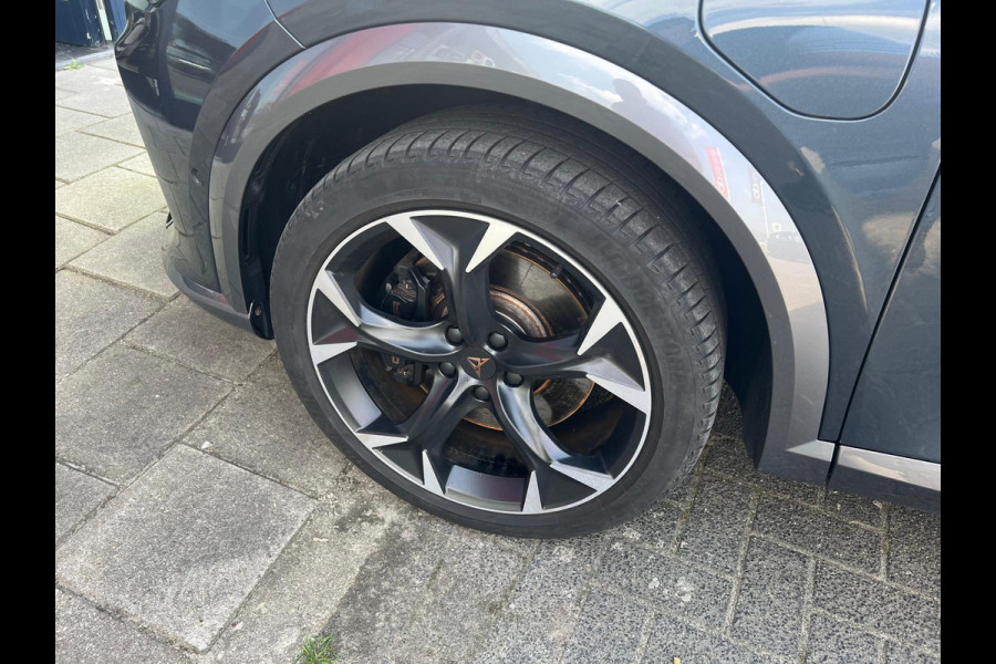CUPRA Formentor 1.4 e-Hybrid VZ Performance/Panorama/Memory Seat