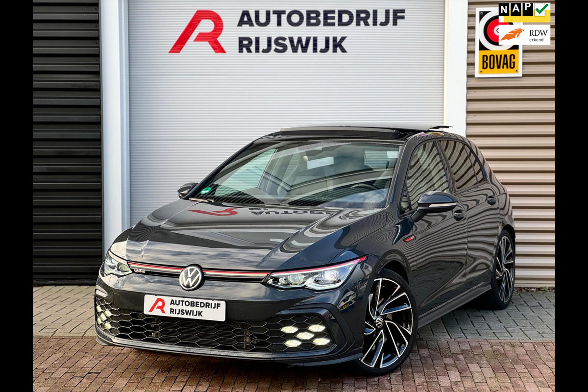 Volkswagen Golf 2.0 TSI GTI Pano/H&K/Matrix Volkswagen Golf 2.0 TSI GTI Pano/H&K/Matrix