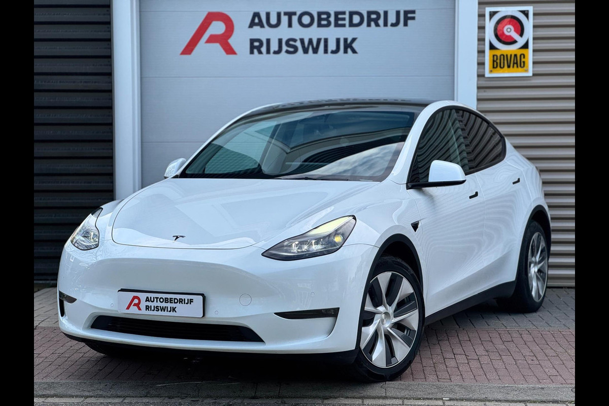 Tesla Model Y Long Range AWD 75 kWh Tesla Model Y Long Range AWD 75 kWh