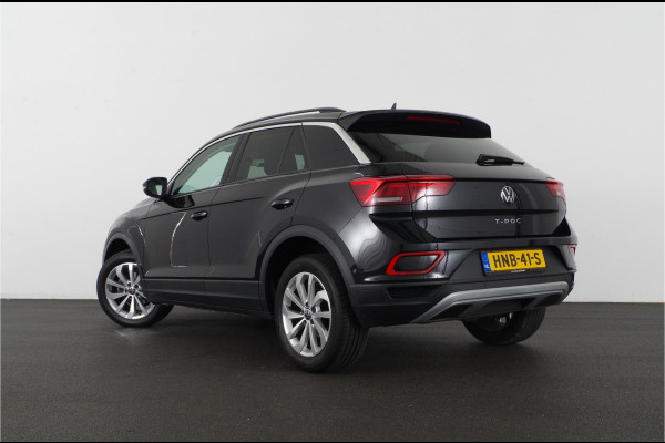 Volkswagen T-Roc 1.0 TSI Life Business > Camera/Winterpakket/17 inch/Adapt.cruise...