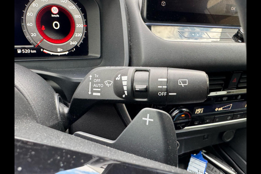 Nissan QASHQAI 1.3 MHEV Xtronic N-Connecta Automaat | 360 Camera, Dodehoekherkenning, Parkeersensoren, Stoel + Stuurverwarming