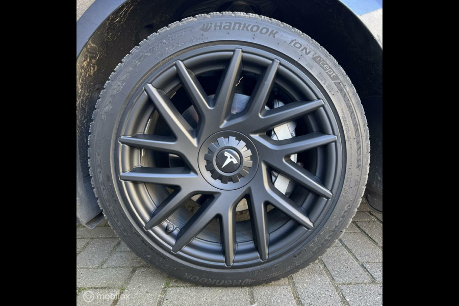 Tesla Model 3 Standard Range