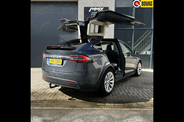 Tesla Model X 75D Grijs Trekhaak 7 Zitplaatsen