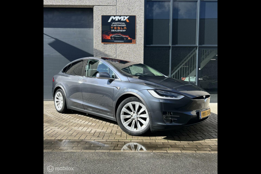 Tesla Model X 75D Grijs Trekhaak 7 Zitplaatsen