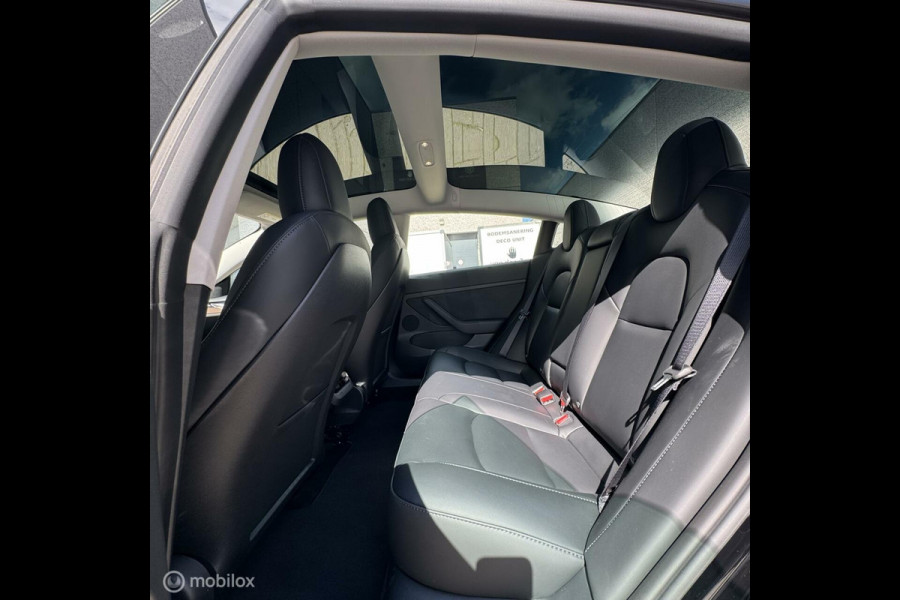 Tesla Model 3 Long Range 78kwh MIC ZWART AMD RYZEN MMX PACK