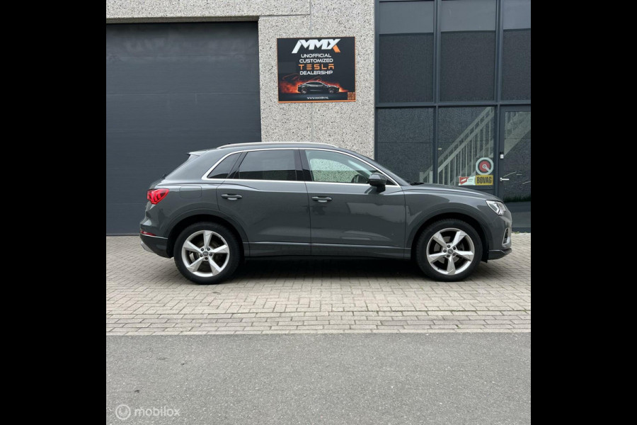 Audi Q3 35 TFSI Pro Line business