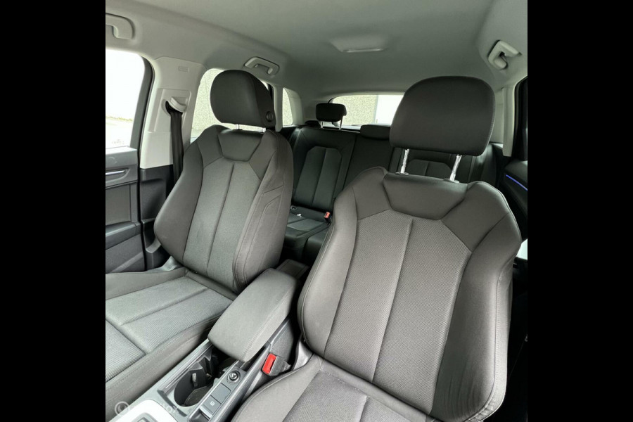 Audi Q3 35 TFSI Pro Line business
