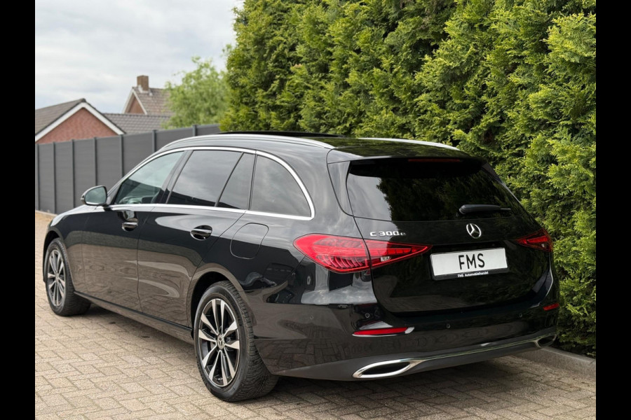 Mercedes-Benz C-Klasse Estate 300 e Luxury Line Camera CarPlay BTW