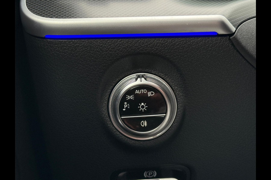 Mercedes-Benz C-Klasse Estate 300 e Luxury Line Camera CarPlay BTW