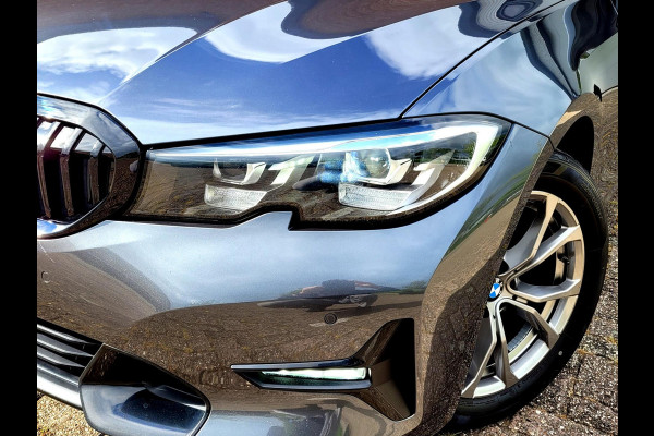 BMW 3 Serie Touring 318i Sport line, Adaptive Cruise, M-sport stuur, Carplay, Hifi, DAB, WIFI (1e eig. NL-auto BTW NAP)
