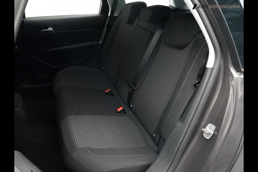 Peugeot 308 SW 1.2 PureTech Active (APPLE CARPLAY,LED VERLICHTING,PARKEERSENSOREN,NAVIGATIE,CRUISE,LM-VELGEN,TOPCONDITIE)