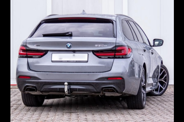 BMW 5 Serie Touring 530e xDrive M-SPORT ** LASER, LEDER, PANORAMA, TREKH, HuD, HiFi, 19-inch LMV ** € 38.700,= onder NP - Ex-BMW AG ** ** INFORMEER OOK NAAR ONZE AANTREKKELIJKE FINANCIAL-LEASE TARIEVEN **