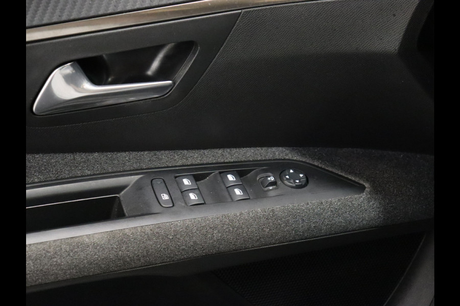 Peugeot 5008 1.2 PureTech Blue Lease Executive 7P [AFNEEMBARE TREKHAAK, APPLE CARPLAY, ADROID, CLIMATE, NAVIGATIE, CRUISE, NIEUWSTAAT]
