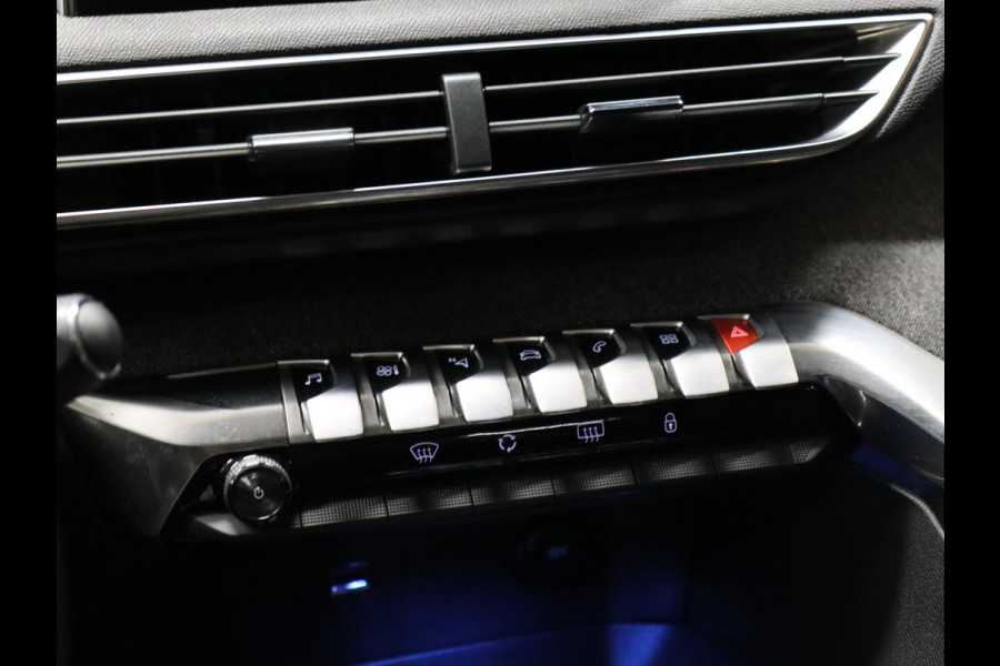 Peugeot 3008 1.2 PureTech Allure [FULL LED, ACHTERUITRIJCAMERA, FOCAL SOUND, APPLE CARPLAY, ANDROID, NAVIGATIE, CRUISE, HALF LEDER, NIEUWSTAAT]