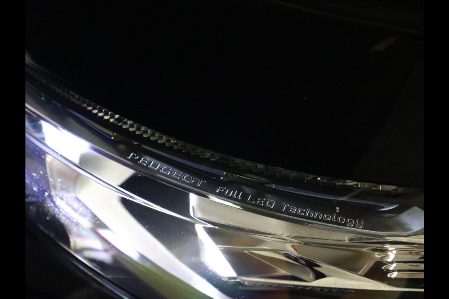 Peugeot 3008 1.2 PureTech Allure [FULL LED, ACHTERUITRIJCAMERA, FOCAL SOUND, APPLE CARPLAY, ANDROID, NAVIGATIE, CRUISE, HALF LEDER, NIEUWSTAAT]