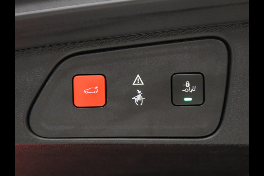 Peugeot 3008 1.2 PureTech Allure [MEMORY STOEL, STOELVERWARMING, ACHTERUITRIJCAMERA, FOCAL SOUND, HALF LEDER, APPLE CARPLAY/ANDROID, NIEUWSTAAT]