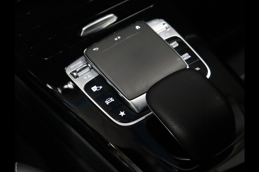 Mercedes-Benz A-Klasse 180 Business Solution Luxury [CAMERA, APPLE CARPLAY, ANDROID AUTO, STOELVERW., FLIPPERS, NIEUWSTAAT]