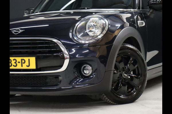 MINI Mini 1.5 Cooper Business Edition AUT. [SCHUIFKANTELDAK, APPLE CARPLAY, PARKEERSENSOREN, NAVIGATIE, BLUETOOTH, NIEUWSTAAT]