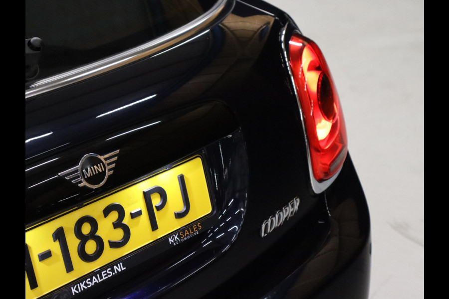 MINI Mini 1.5 Cooper Business Edition AUT. [SCHUIFKANTELDAK, APPLE CARPLAY, PARKEERSENSOREN, NAVIGATIE, BLUETOOTH, NIEUWSTAAT]