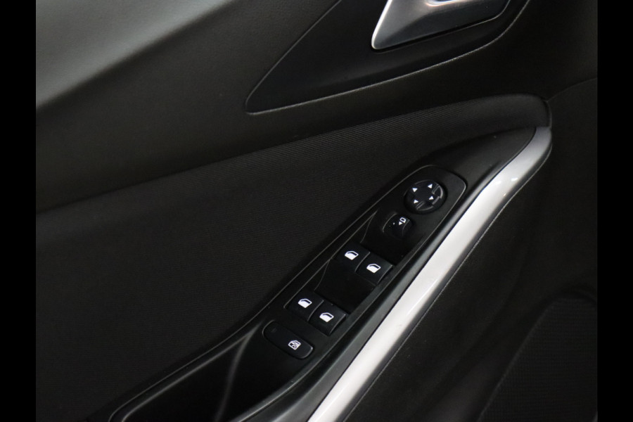 Opel Grandland X 1.2 Turbo Business Executive [APPLE CARPLAY, ANDROID AUTO, PARKEERSENSOR V+A, STUUR VERWARMD, NIEUWSTAAT]