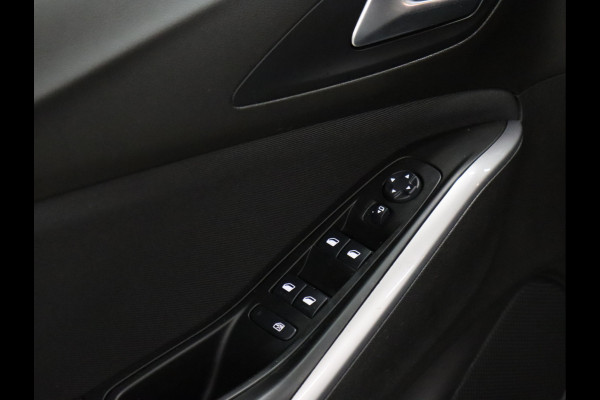 Opel Grandland X 1.2 Turbo Business Executive [APPLE CARPLAY, ANDROID AUTO, PARKEERSENSOR V+A, STUUR VERWARMD, NIEUWSTAAT]